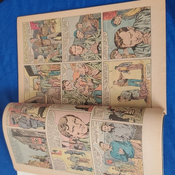 The Life of Pope John Paul II (comic) (Vol. # 1, No. 1 Issue) - Picture 7 of 12